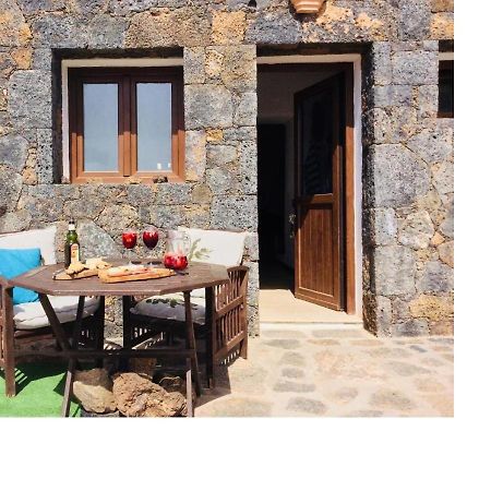 Lovely Cottage La Oliva Bagian luar foto
