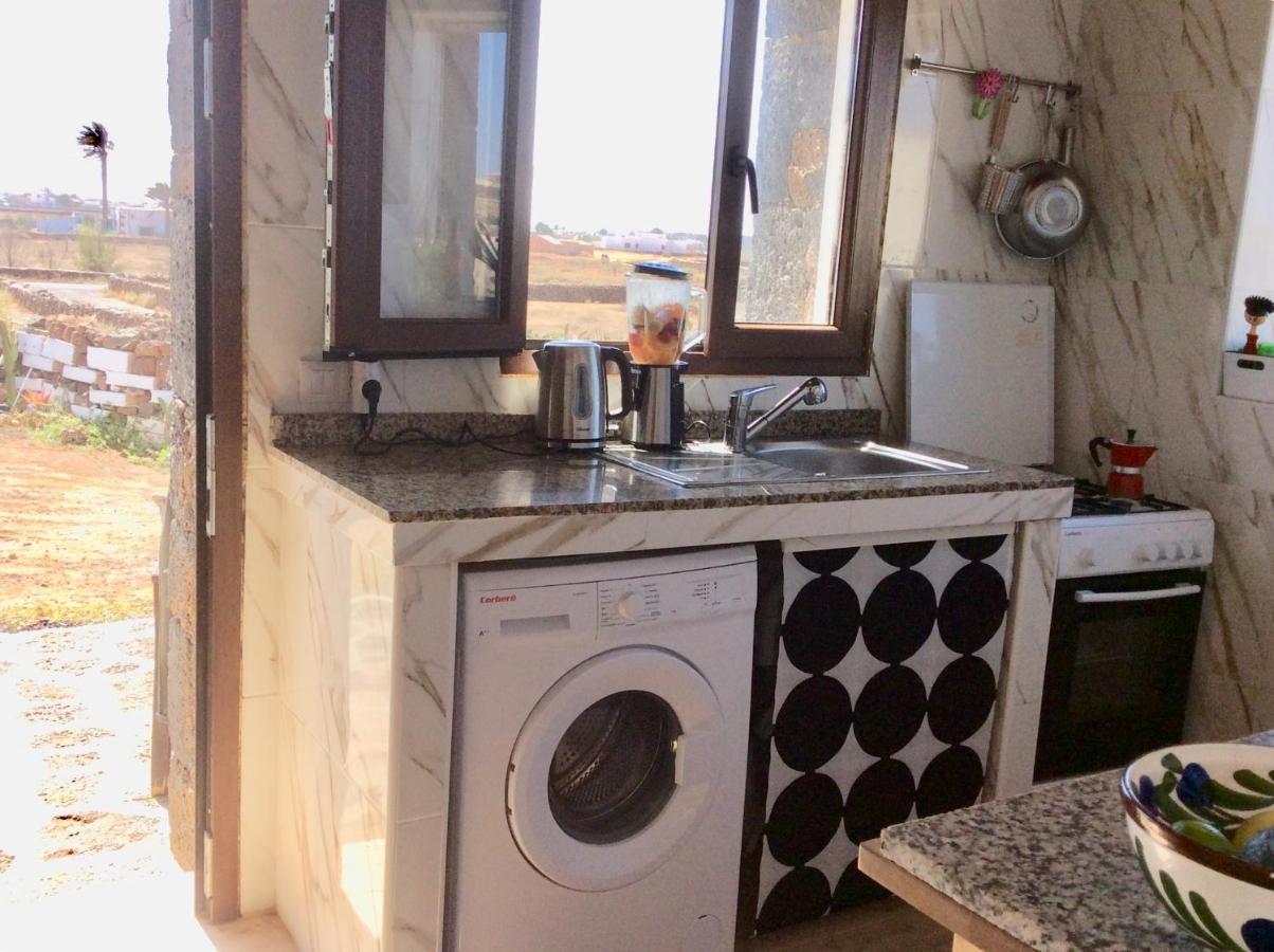 Lovely Cottage La Oliva Bagian luar foto
